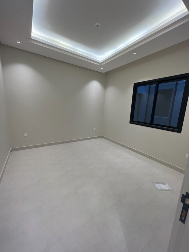 شقة 3 غرف في العارض 5