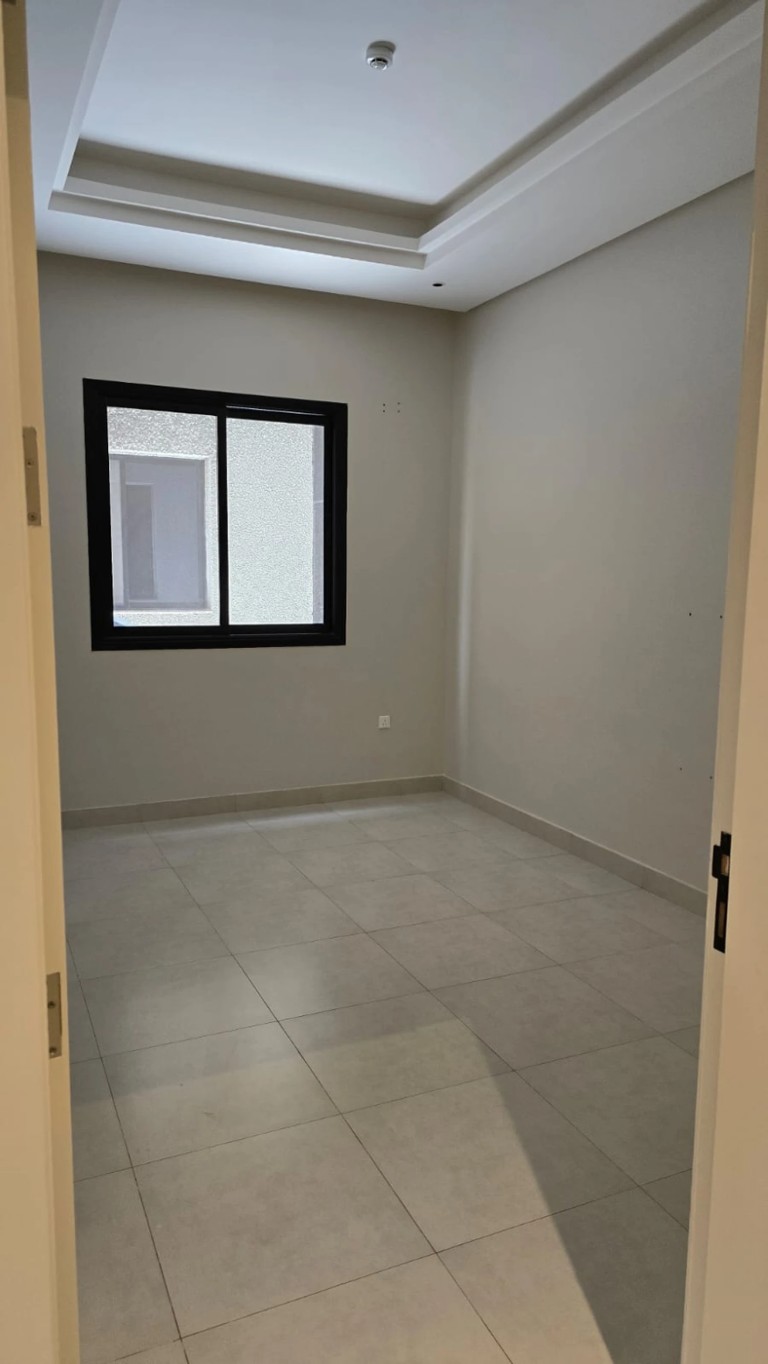 3 bedroom apartment in Al Aridh 5
